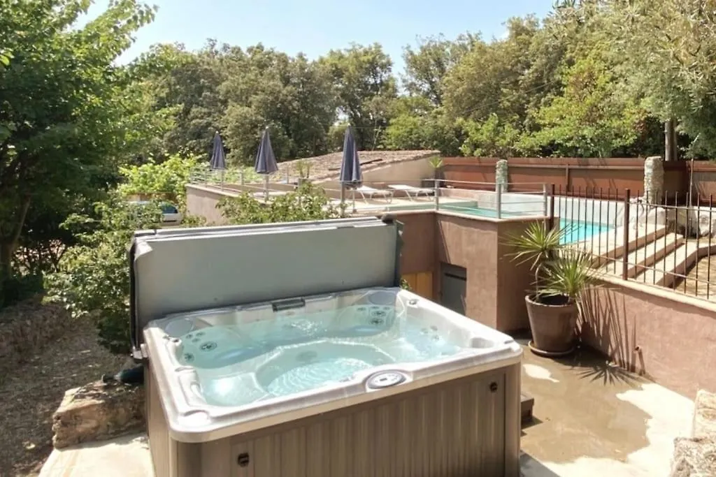 Authentic Luxury Suite With Collective Pool And Jacuzzi Lorgues 0*,